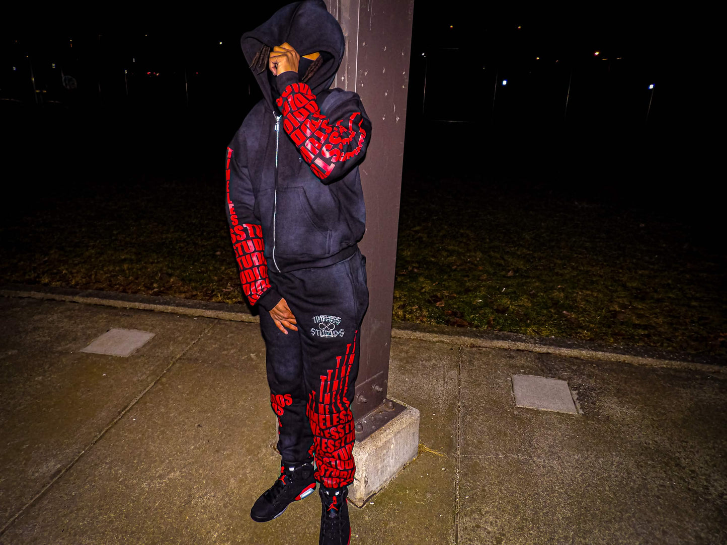 "digital" "inferno red" Sweatsuit