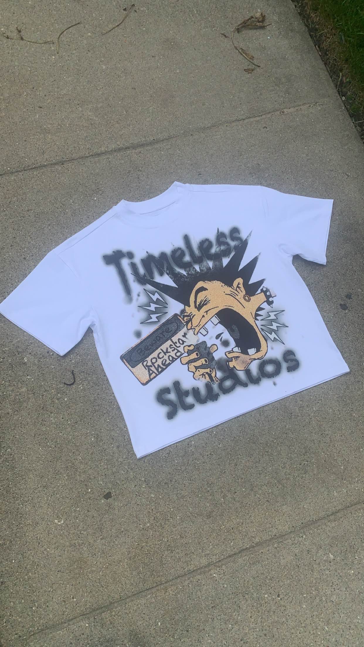 ROCKSTAR AHEAD CROPPED TEE