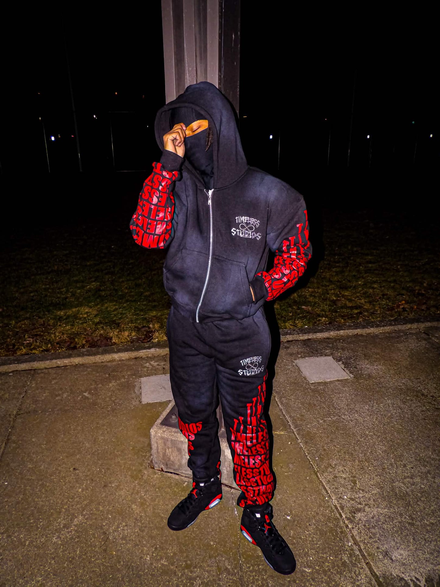 "digital" "inferno red" Sweatsuit