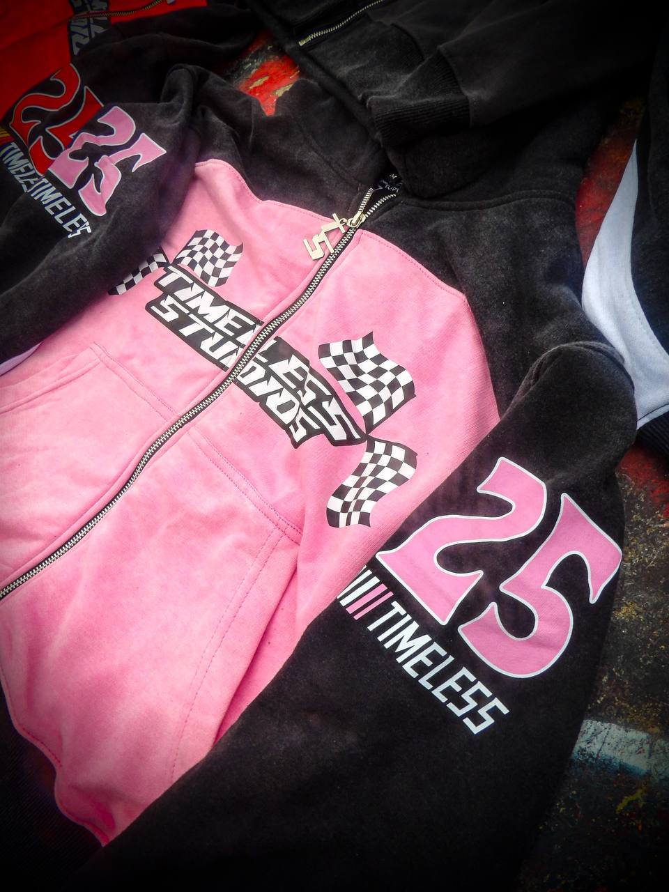 TIMELESS RACING PINK
